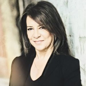 Meet your Posher, Toni